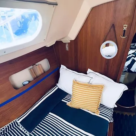 Na Plachetnici * Zivohost